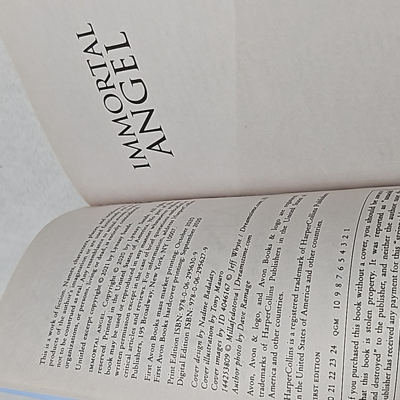 Lynsay Sands Paranormal Romance Novel - Picture 6 of 10